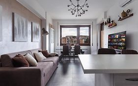Radio Guest House Intero Appartamento Moderno A Trastevere